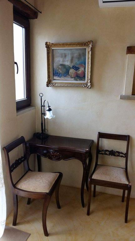 Kritikies Apartment Pitsidia Bagian luar foto