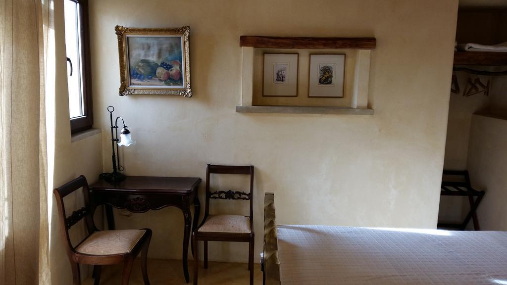 Kritikies Apartment Pitsidia Bagian luar foto
